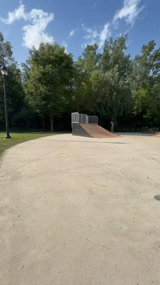 Skate clip at Auburn Hills Skatepark
